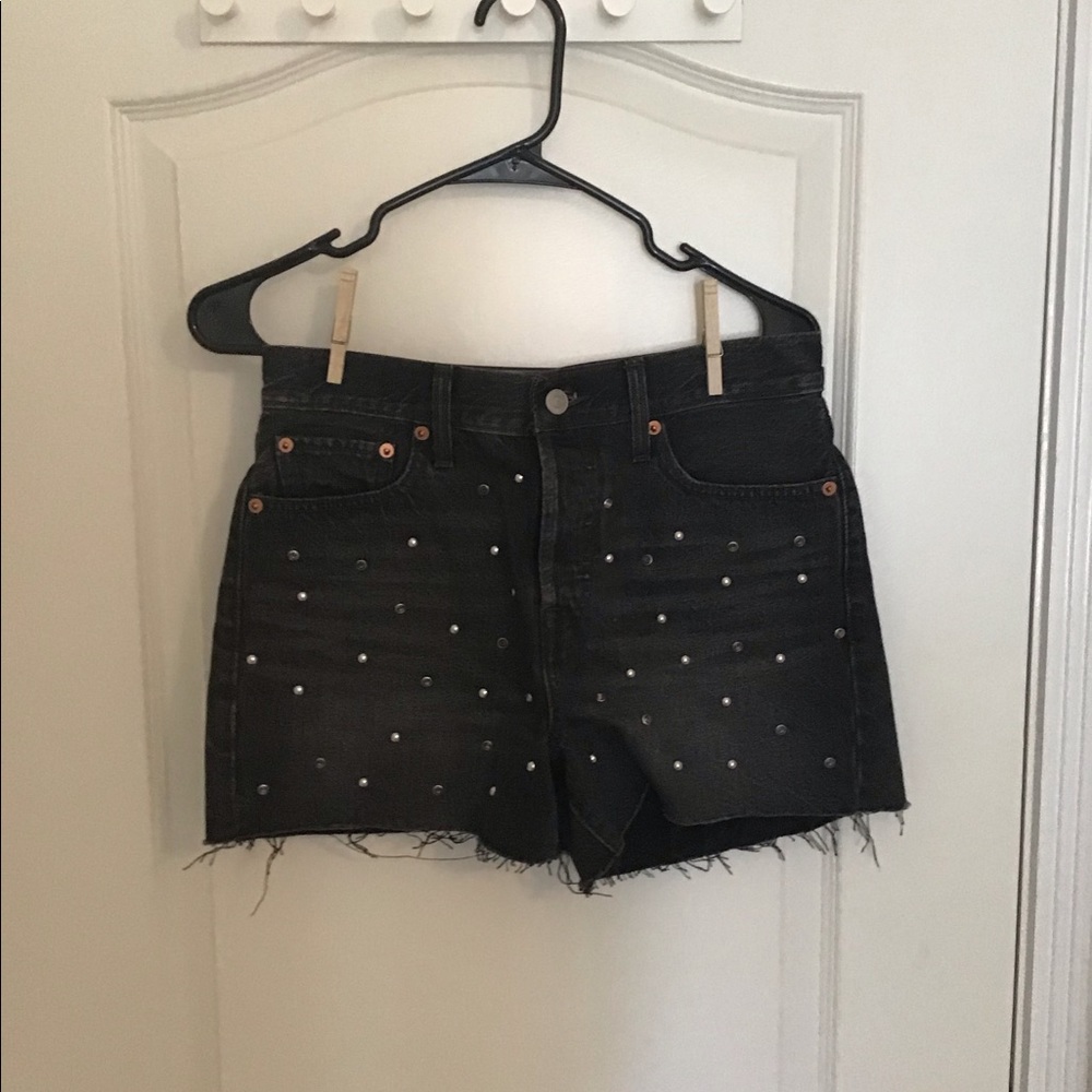 Levi’s Wedgie Fit short